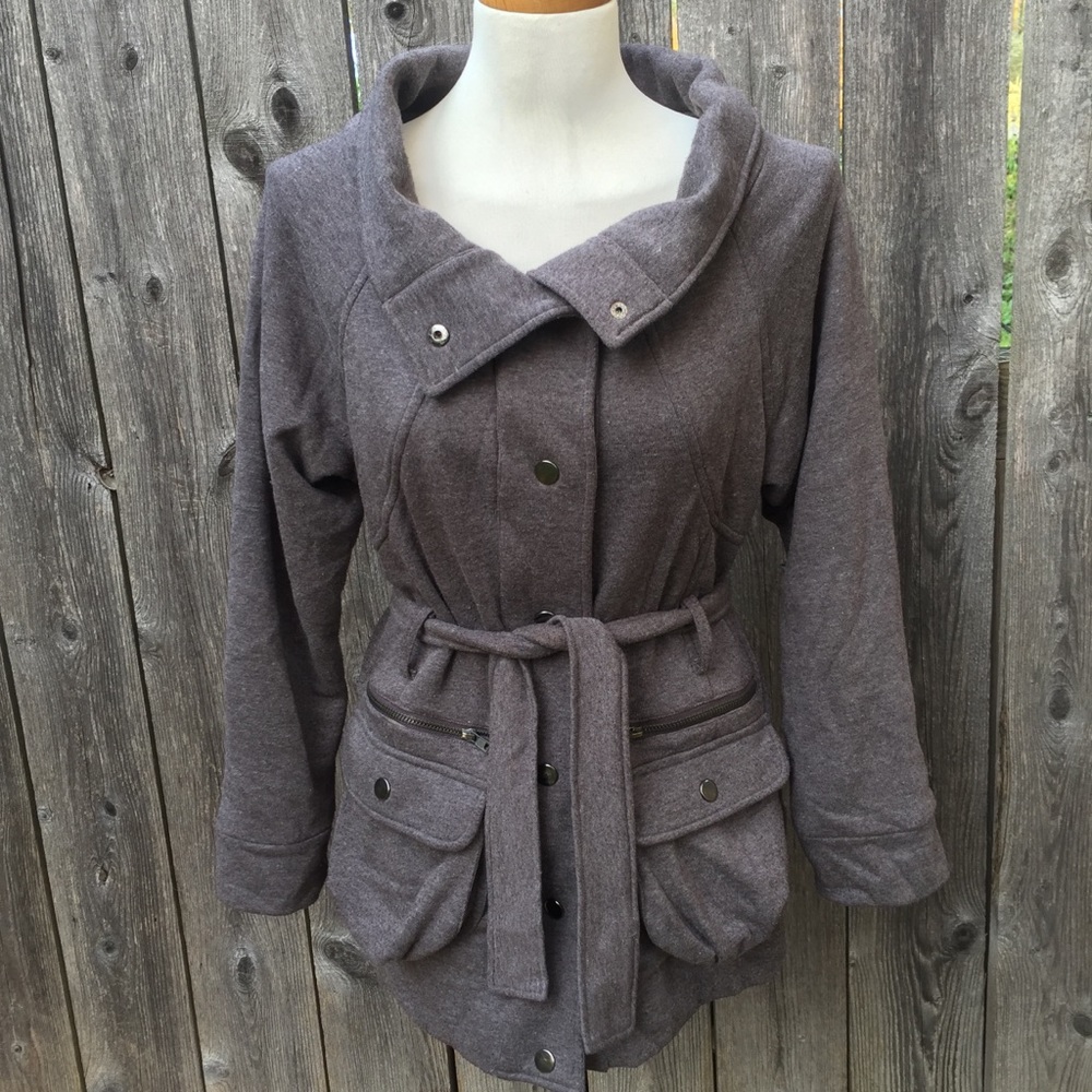 Tres Bien Gray Jacket